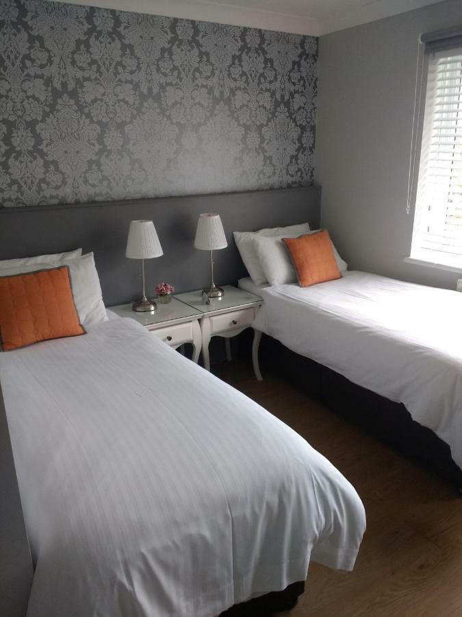 Bentleys Coast And Country B&B Lymington Buitenkant foto